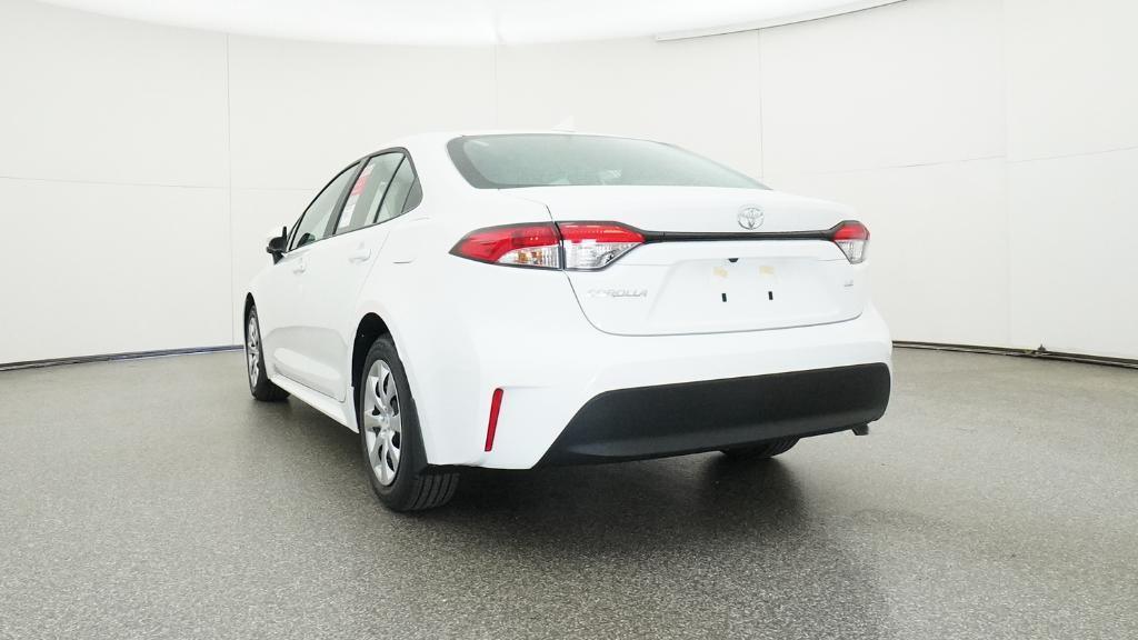 Toyota Corolla Le - Thumbnail 3