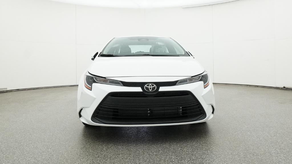 Toyota Corolla Le - Thumbnail 4