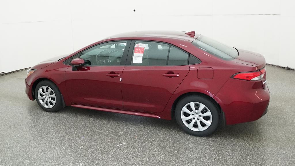 Toyota Corolla Le - Thumbnail 2