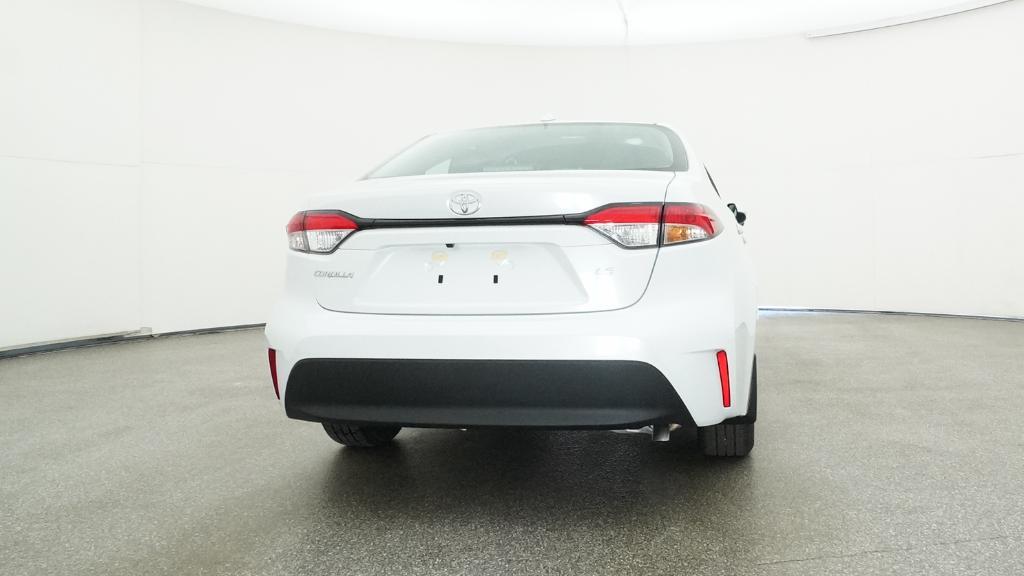 Toyota Corolla Le - Thumbnail 5