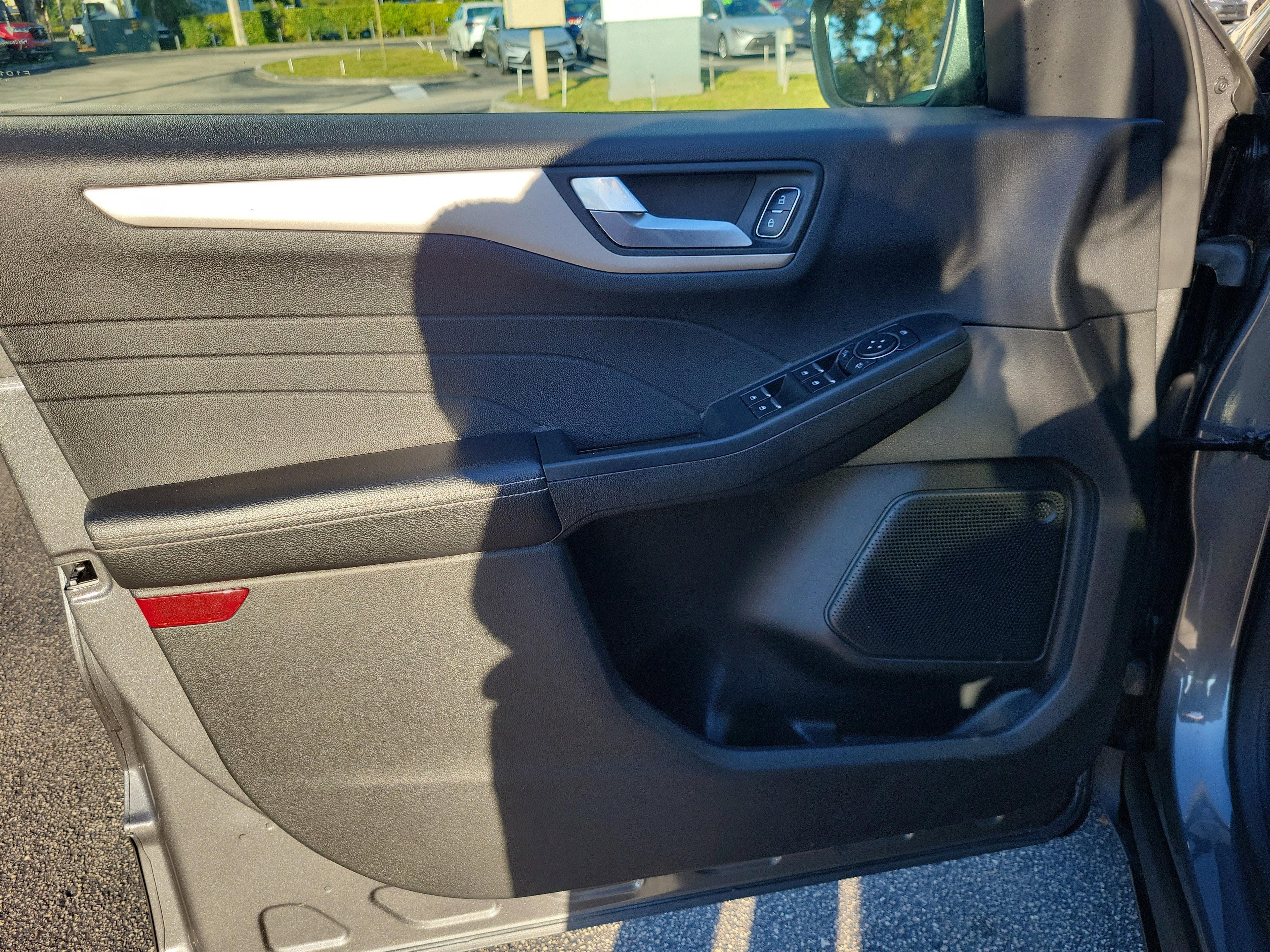 Ford Escape Sel Fwd - Thumbnail 14