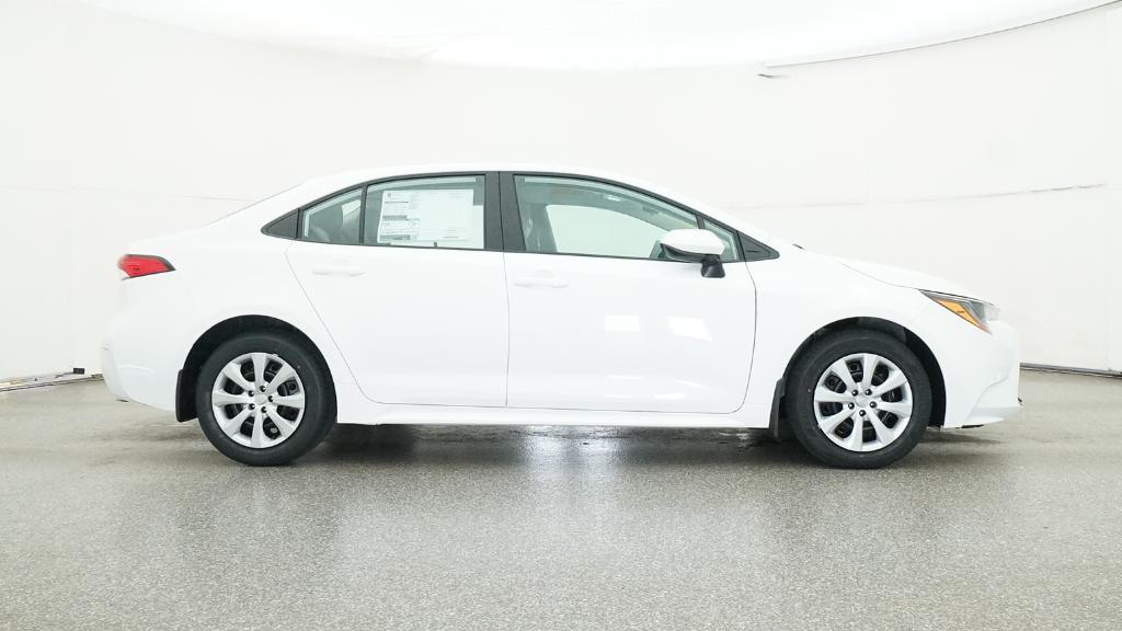 Toyota Corolla Le - Thumbnail 16