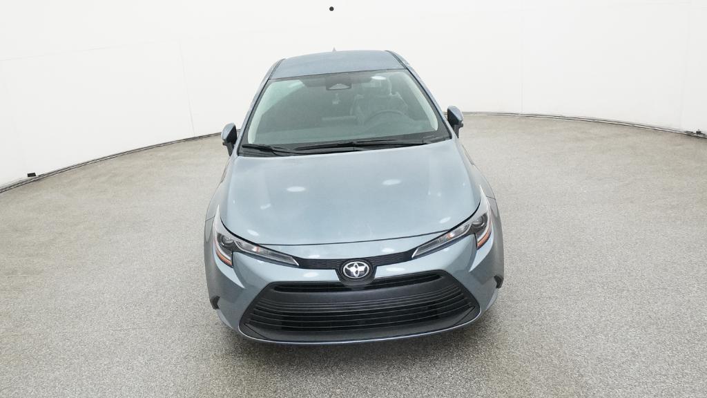 Toyota Corolla Le - Thumbnail 4