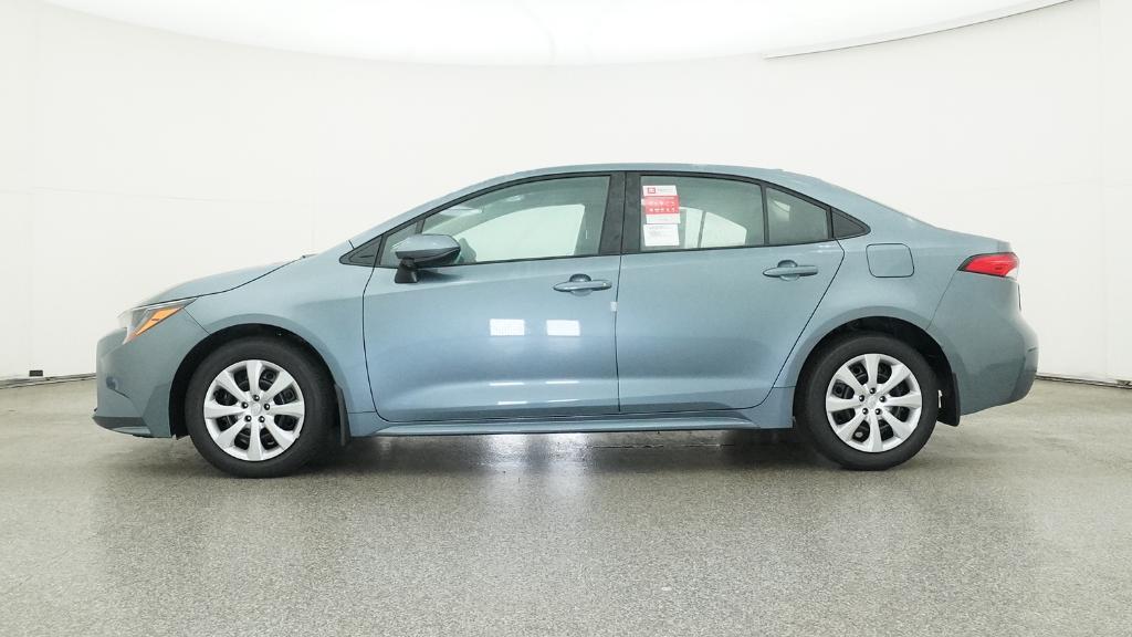 Toyota Corolla Le - Thumbnail 3