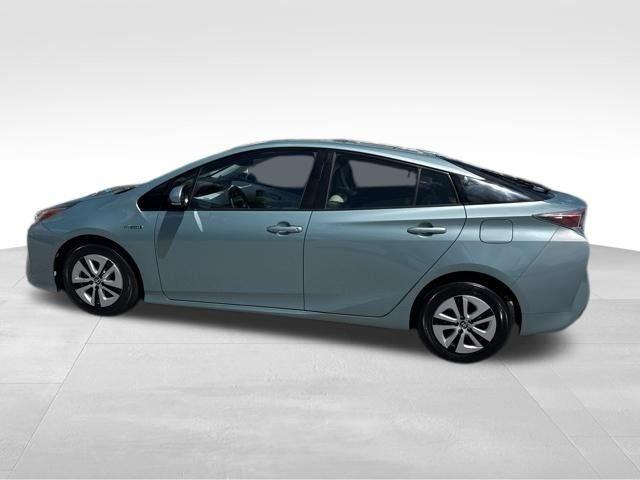 Toyota Prius Four Fwd - Thumbnail 8