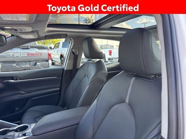 Toyota Camry Xle Fwd 4D Sedan - Thumbnail 17