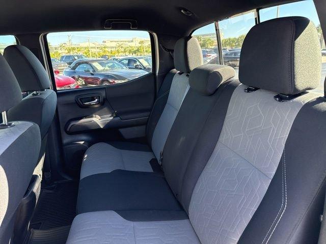 Toyota Tacoma Trd Off-Road 4Wd Double Cab - Thumbnail 11