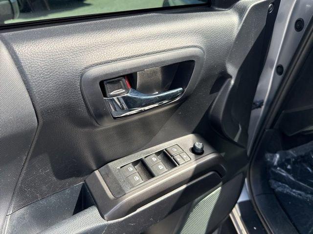 Toyota Tacoma Trd Off-Road 4Wd Double Cab - Thumbnail 18