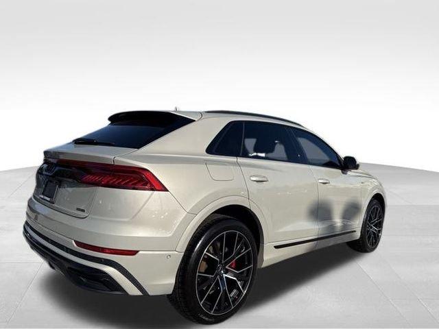 Audi Q8 55 Premium Plus Quattro - Thumbnail 8