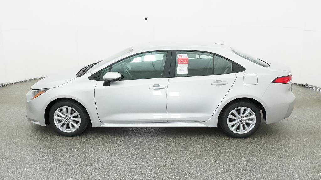 Toyota Corolla Le - Thumbnail 9