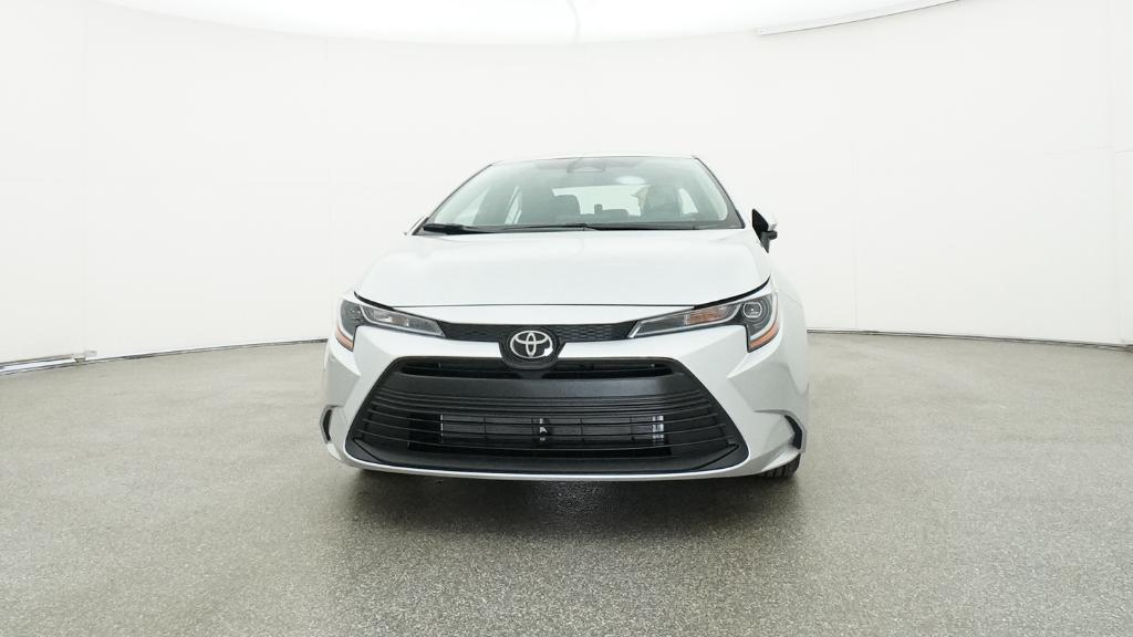 Toyota Corolla Le - Thumbnail 2