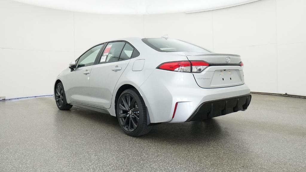 Toyota Corolla Se - Thumbnail 4