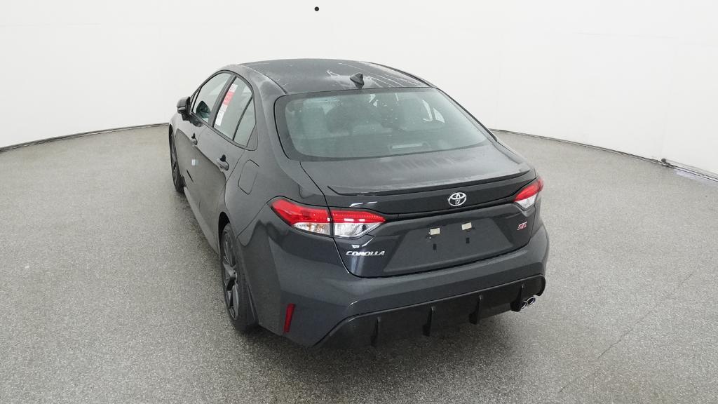 Toyota Corolla Se - Thumbnail 4