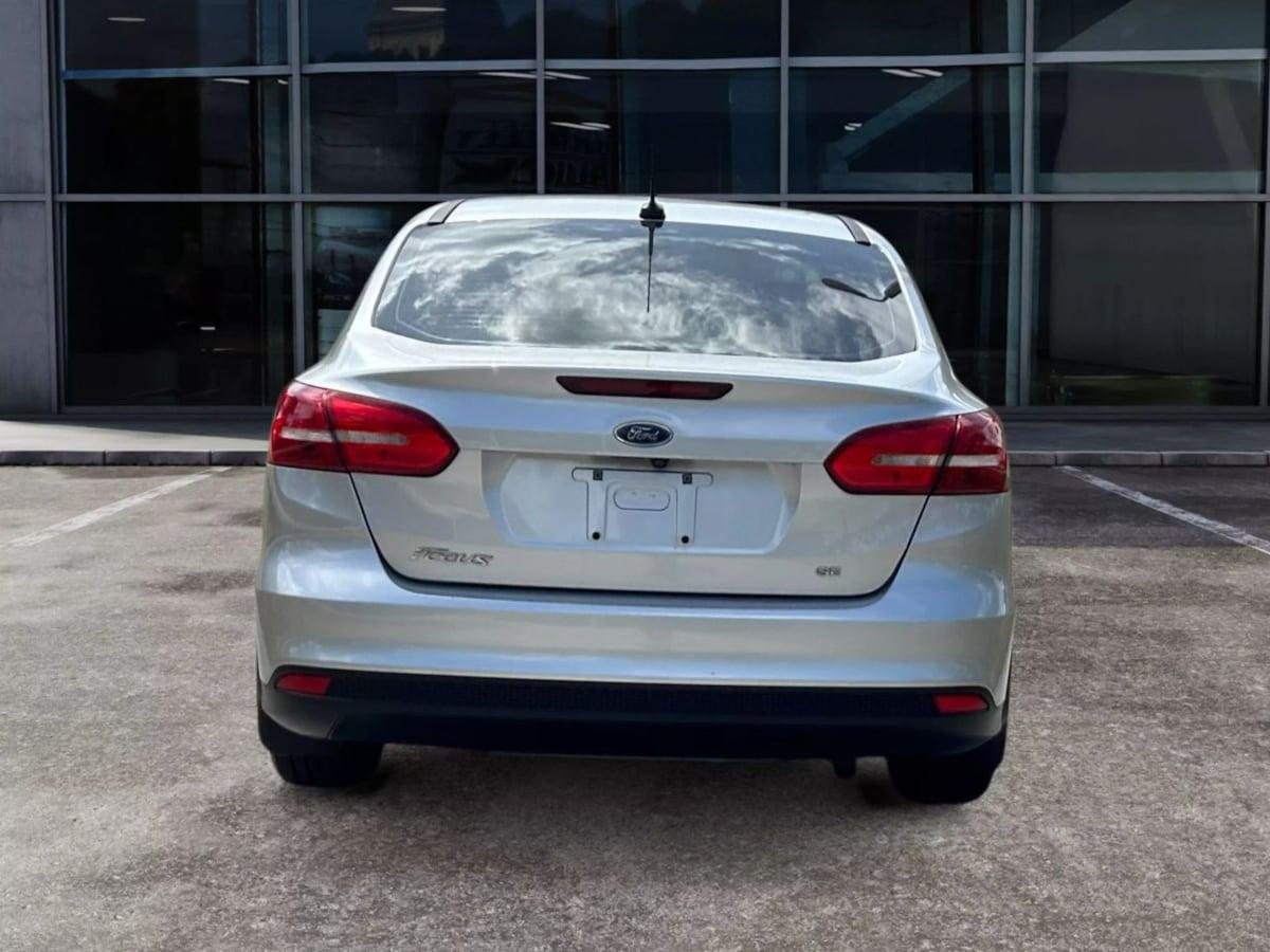 Ford Focus Se - Thumbnail 5