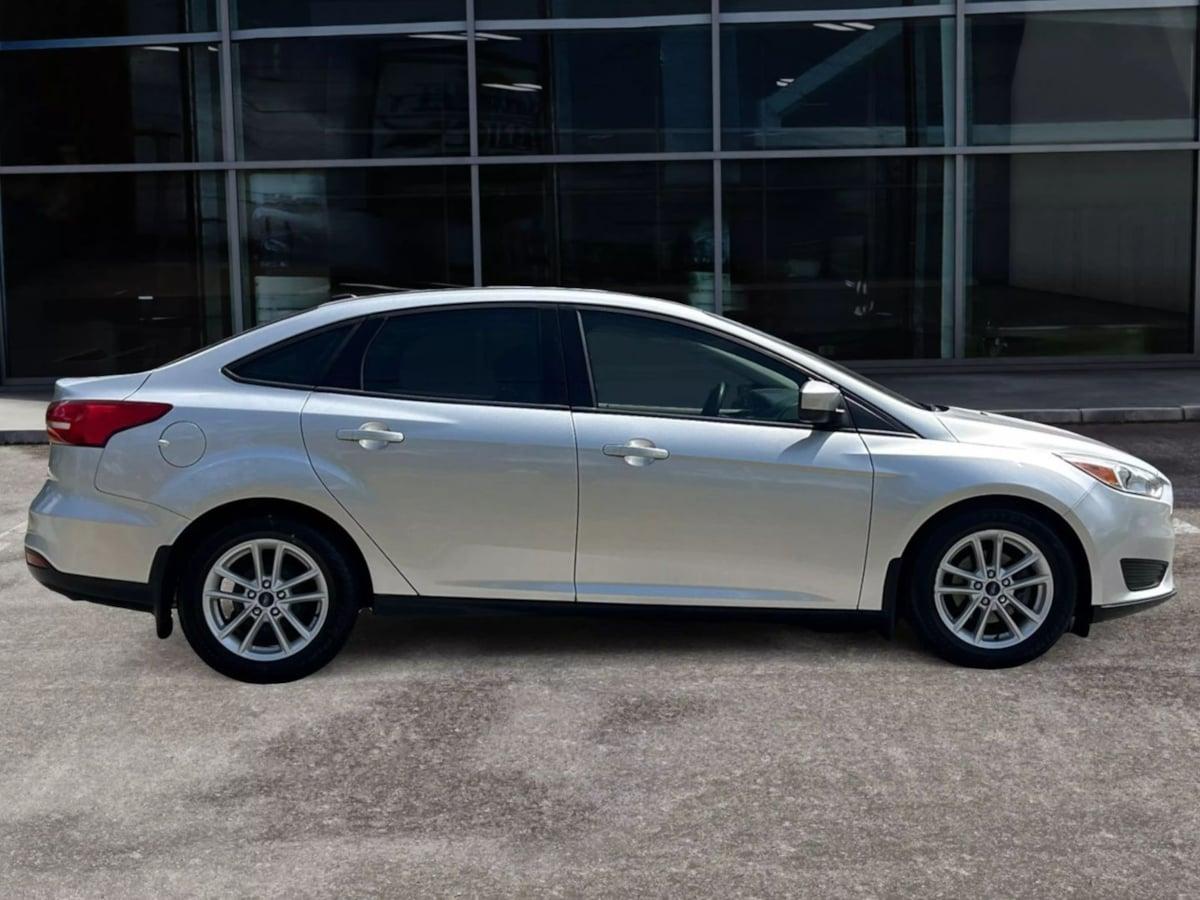 Ford Focus Se - Thumbnail 7