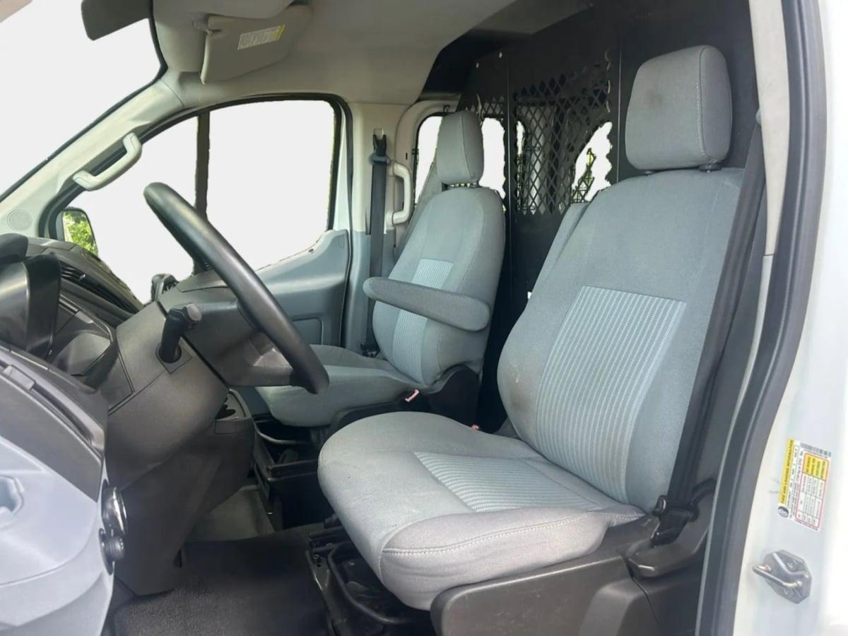 Ford Transit Cargo Van - Thumbnail 10