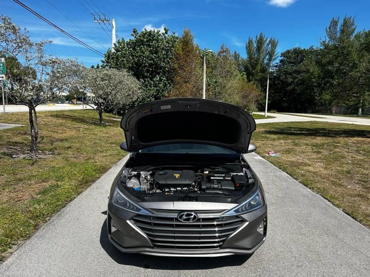 Hyundai Elantra Sel - Thumbnail 18