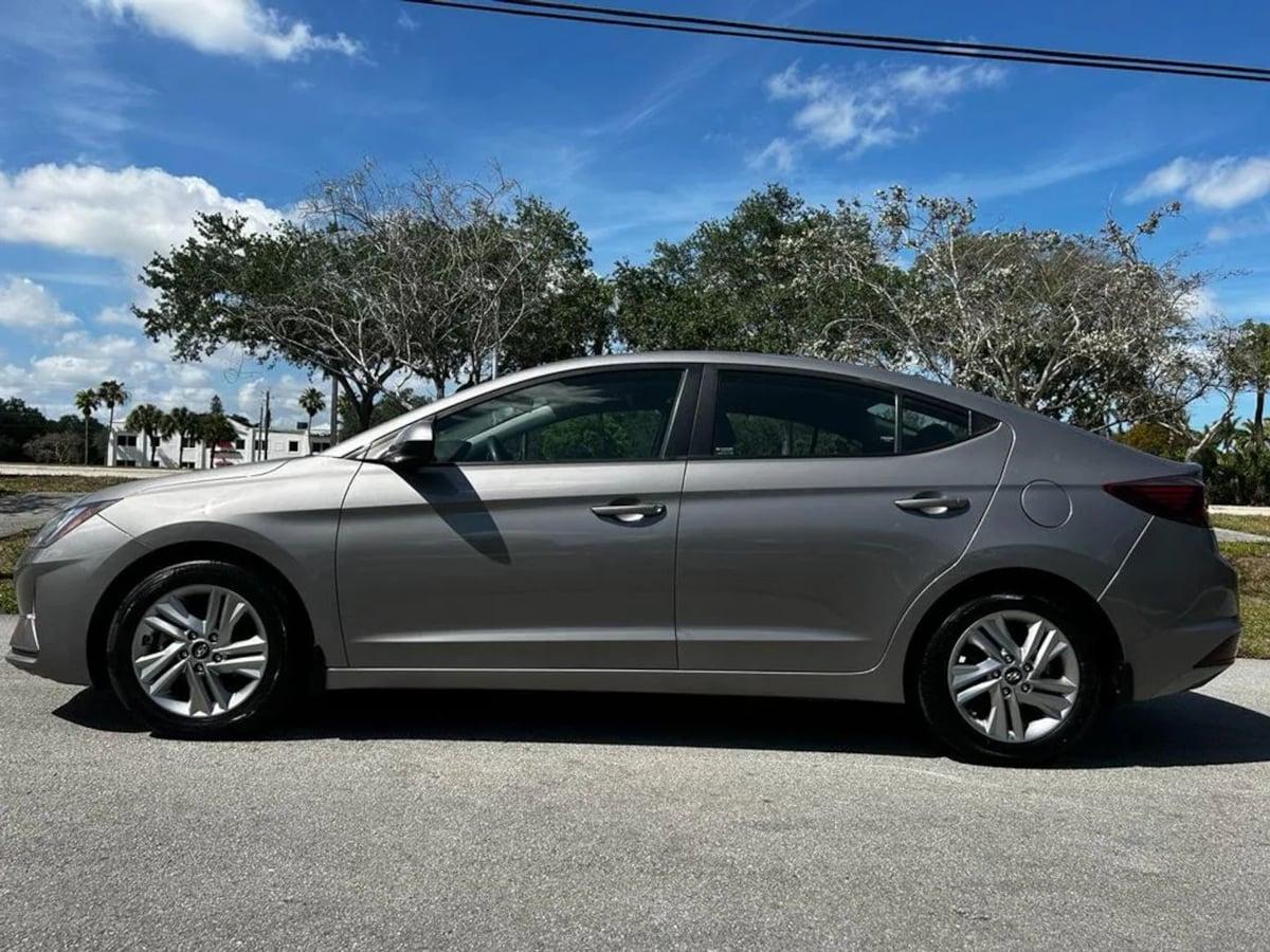 Hyundai Elantra Sel - Thumbnail 5