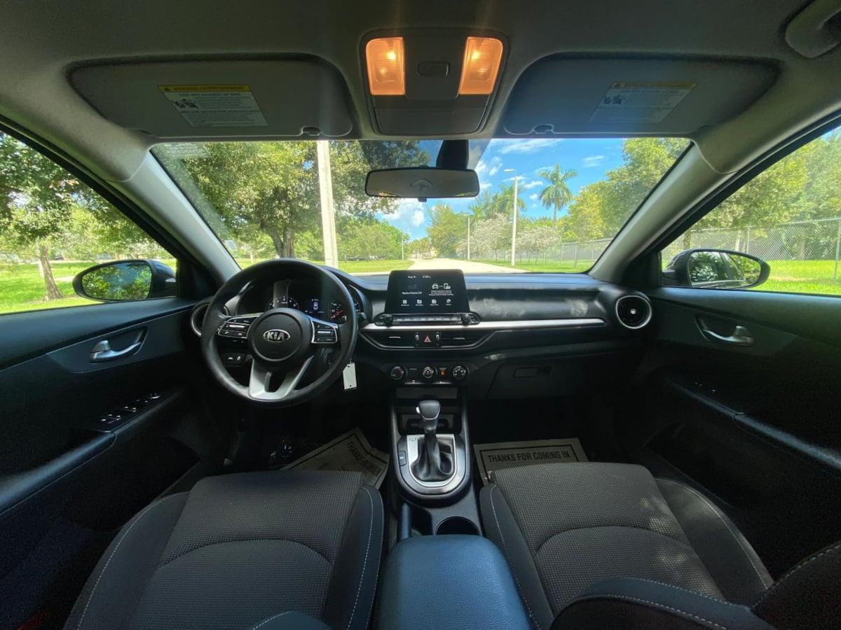 Kia Forte Lxs - Thumbnail 10