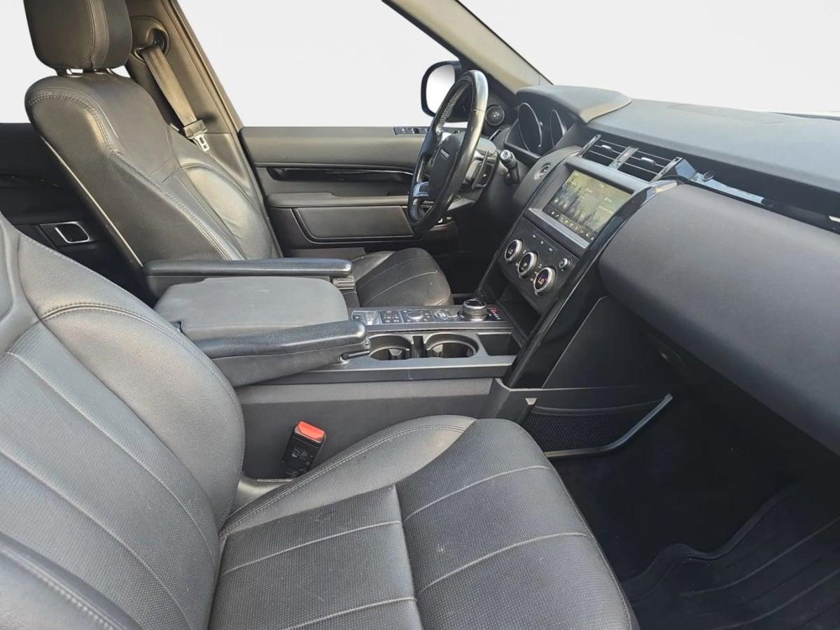 Land Rover Discovery Se - View 1