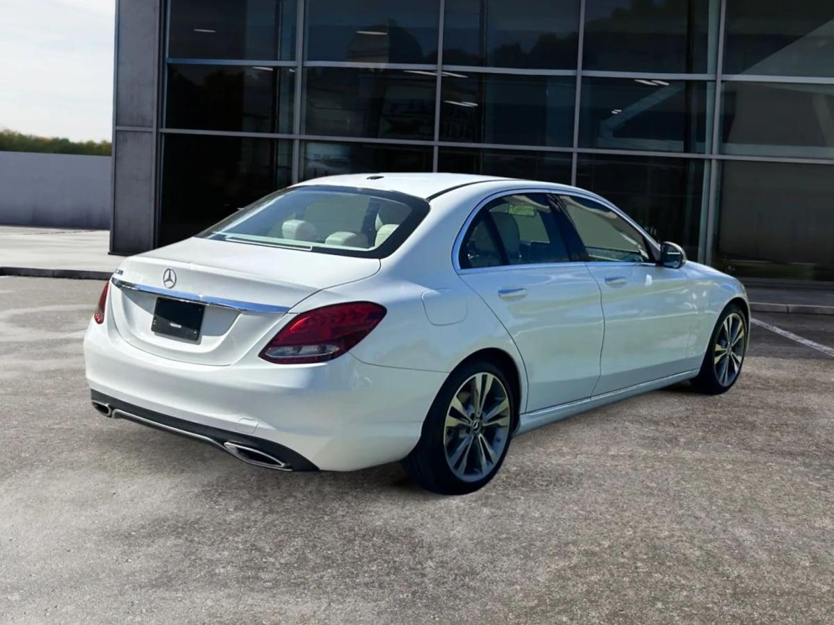 Mercedes-Benz C 300 Sedan - Thumbnail 7