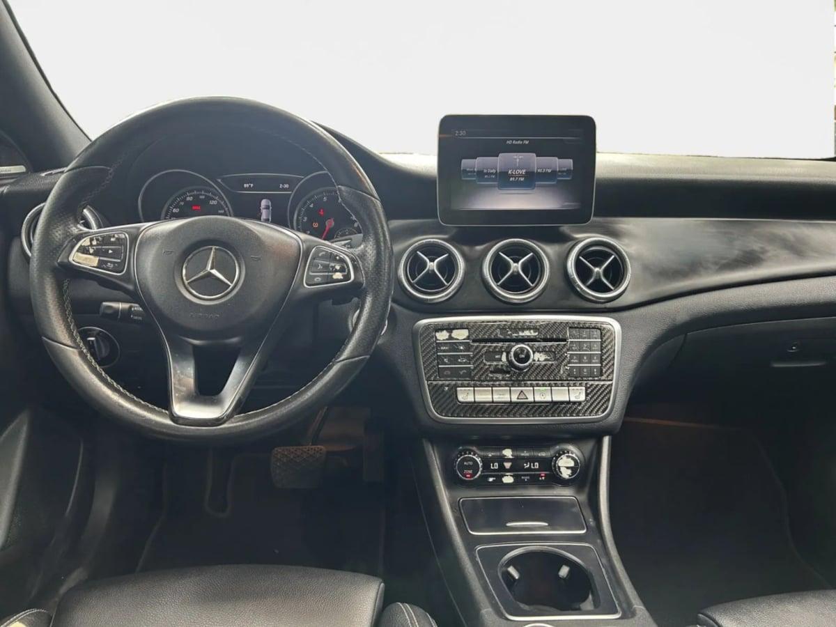 Mercedes-Benz Cla 250 Coupe - Thumbnail 12