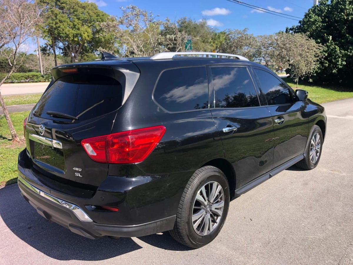 Nissan Pathfinder Sl - Thumbnail 8