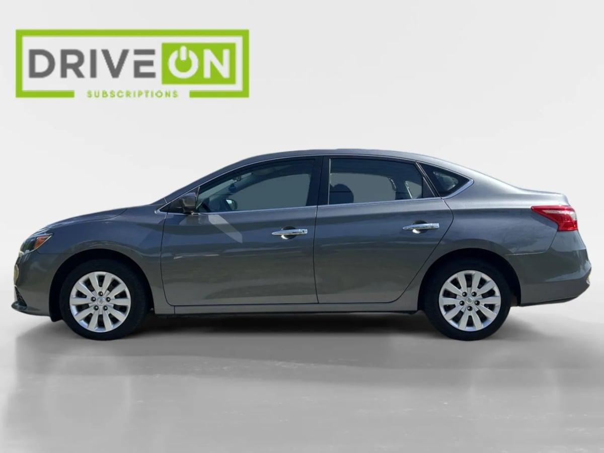 Nissan Sentra S - Thumbnail 5