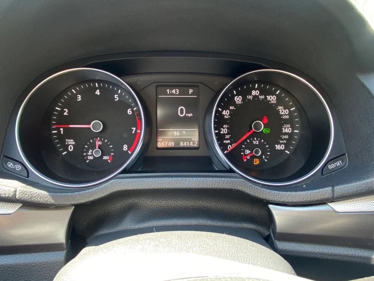 Volkswagen Passat R-Line W/Comfort Pkg - Thumbnail 13