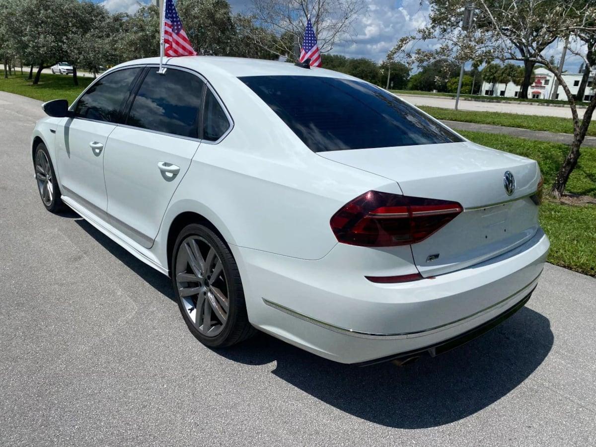 Volkswagen Passat R-Line W/Comfort Pkg - Thumbnail 7