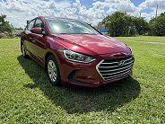 Hyundai Elantra Se - Thumbnail 4