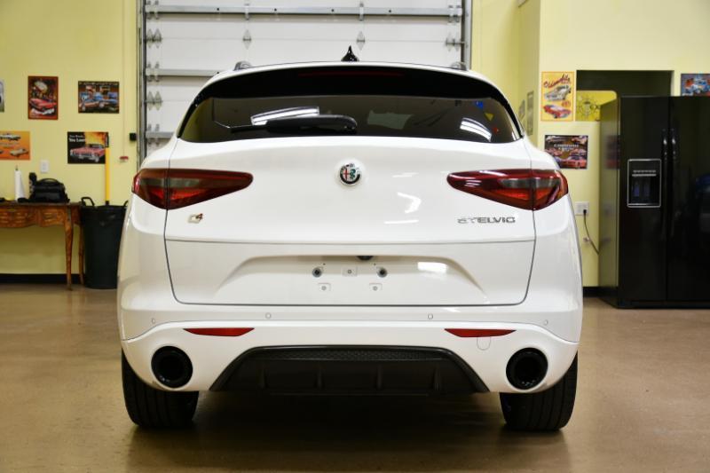 Alfa Romeo Stelvioveloce Awd - Thumbnail 11