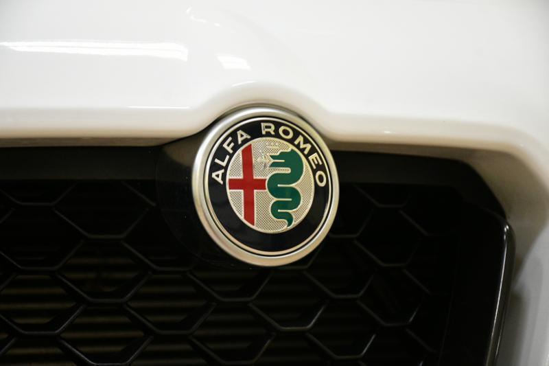 Alfa Romeo Stelvioveloce Awd - Thumbnail 6
