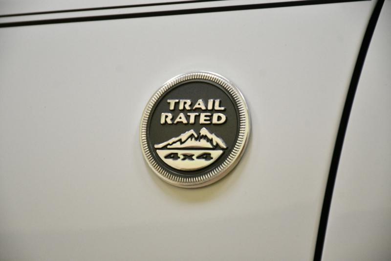 Jeep Grand Cherokeeoverland 4Wd - Thumbnail 8