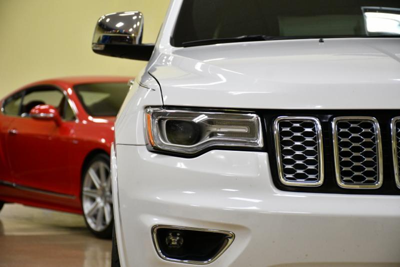 Jeep Grand Cherokeeoverland 4Wd - Thumbnail 4