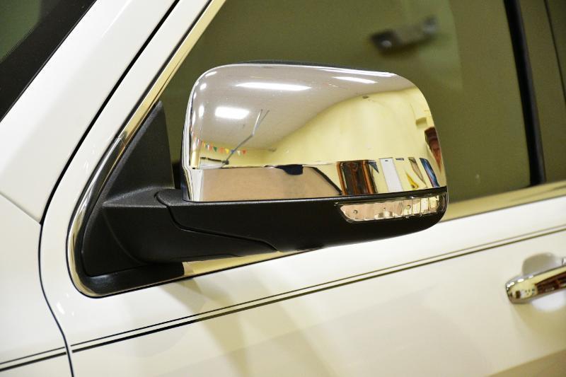 Jeep Grand Cherokeeoverland 4Wd - Thumbnail 6