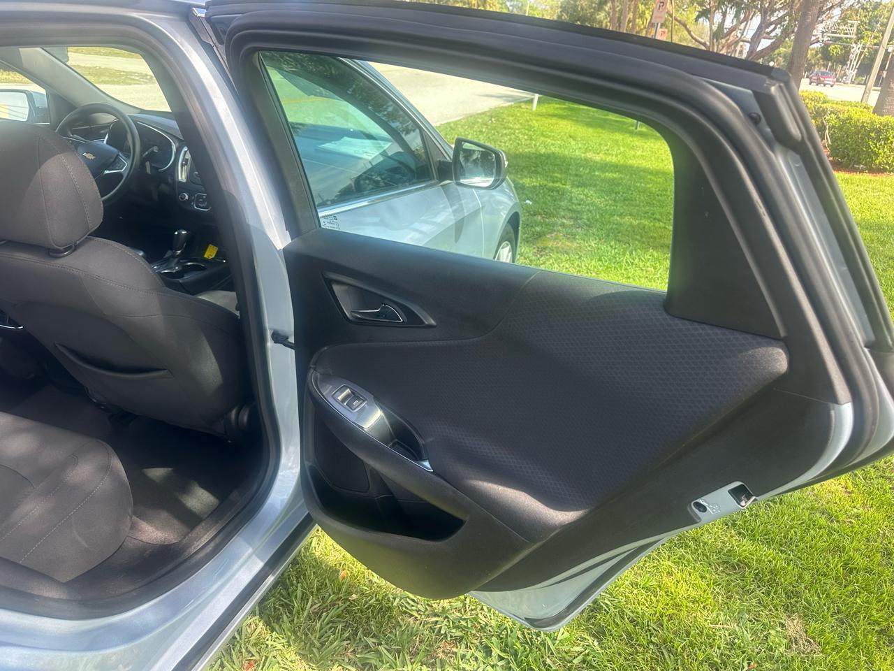 Chevrolet Malibu1Lt - Thumbnail 17