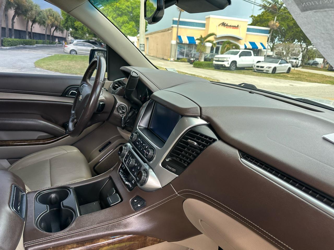 Chevrolet Tahoelt 2Wd - Thumbnail 20