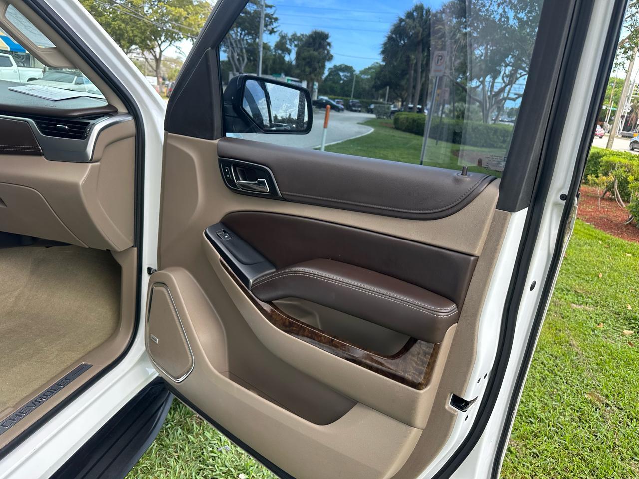 Chevrolet Tahoelt 2Wd - Thumbnail 16