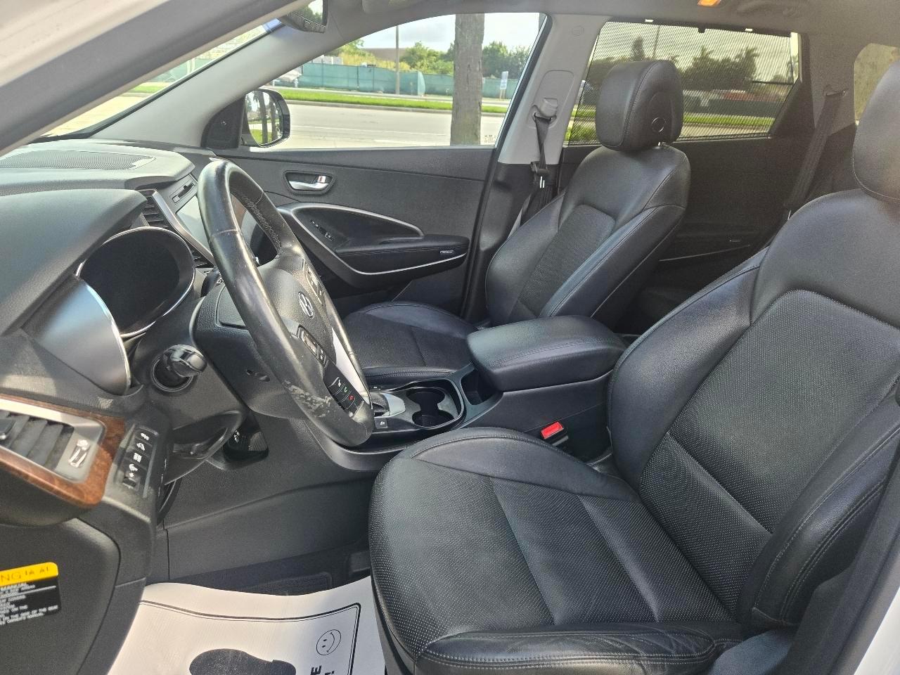 Hyundai Santa Feultimate Awd - Thumbnail 10