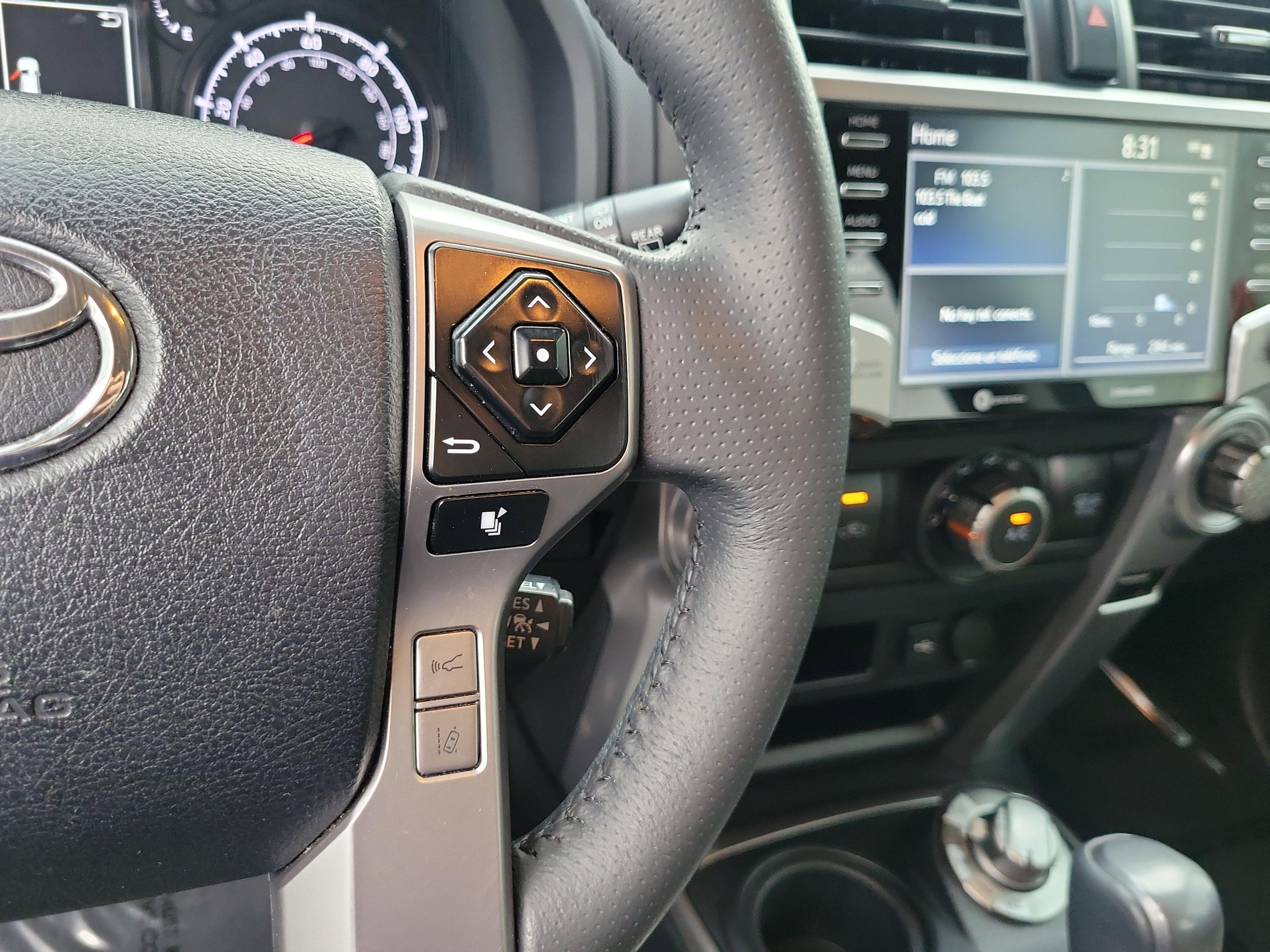 Toyota 4Runner Sr5 4Wd - Thumbnail 18