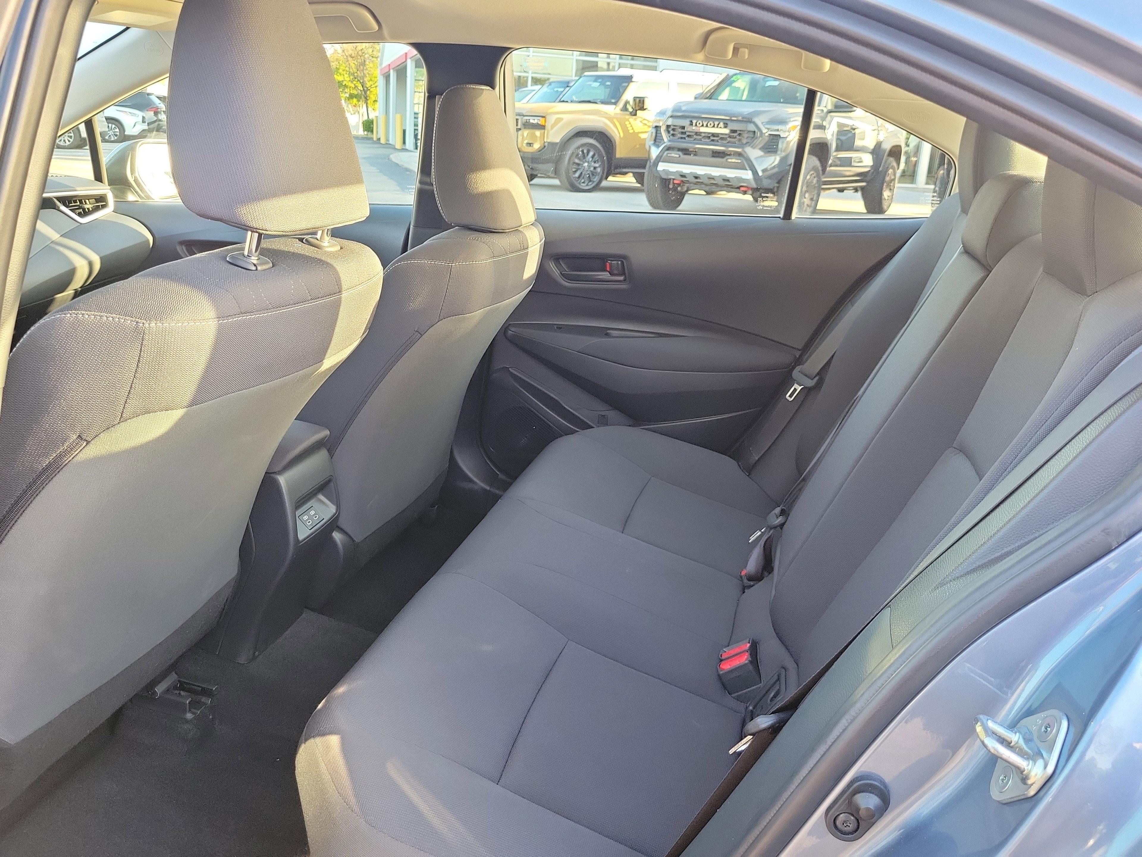 Toyota Corolla Hybrid Le Fwd - Thumbnail 10