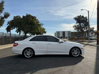 Mercedes-Benz E-Class - Thumbnail 11