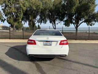 Mercedes-Benz E-Class - Thumbnail 12