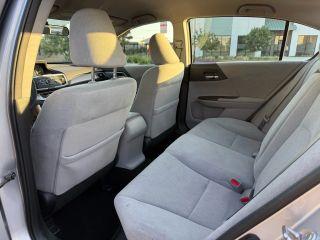 Honda Accord - Thumbnail 4