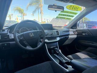 Honda Accord - Thumbnail 4