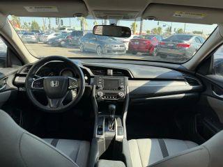 Honda Civic - Thumbnail 6