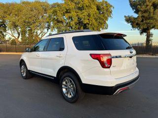 Ford Explorer - Thumbnail 15