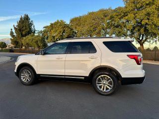 Ford Explorer - Thumbnail 16