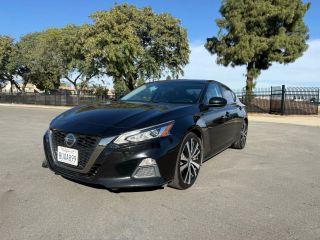 Nissan Altima - Thumbnail 10